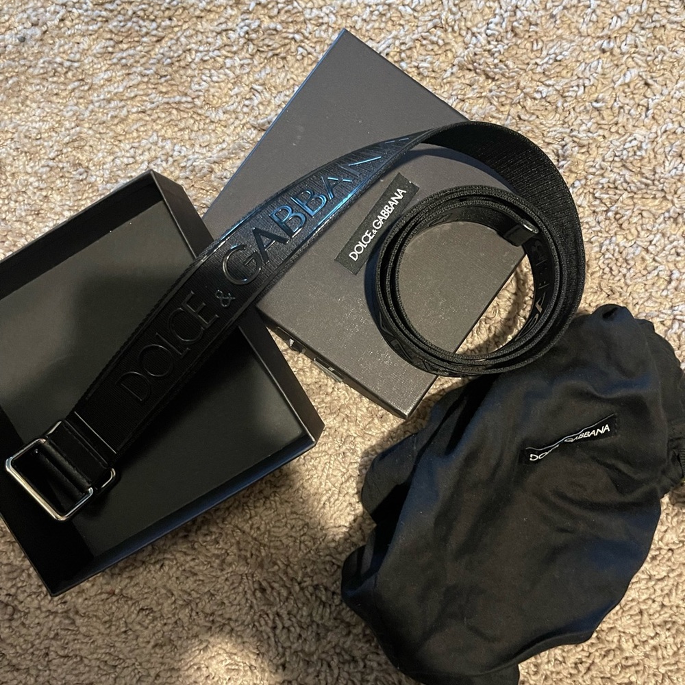 Dolce &. GABANNA belt